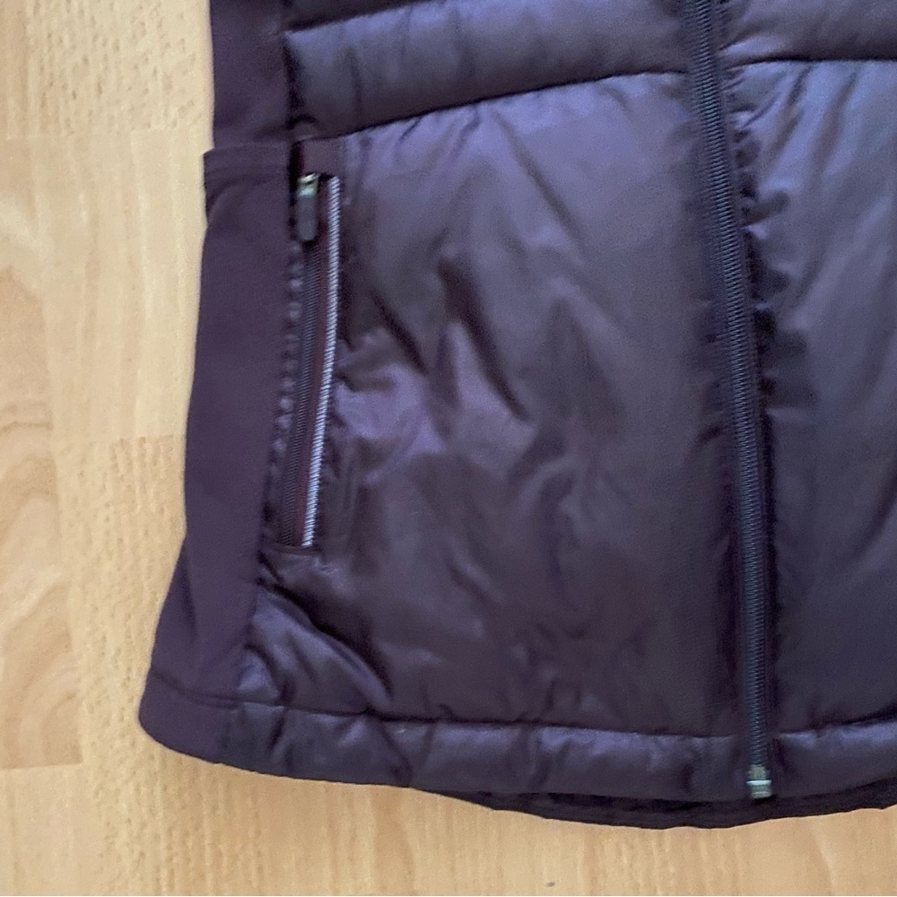 Lululemon Down for a Vest II - Picture 8 of 15